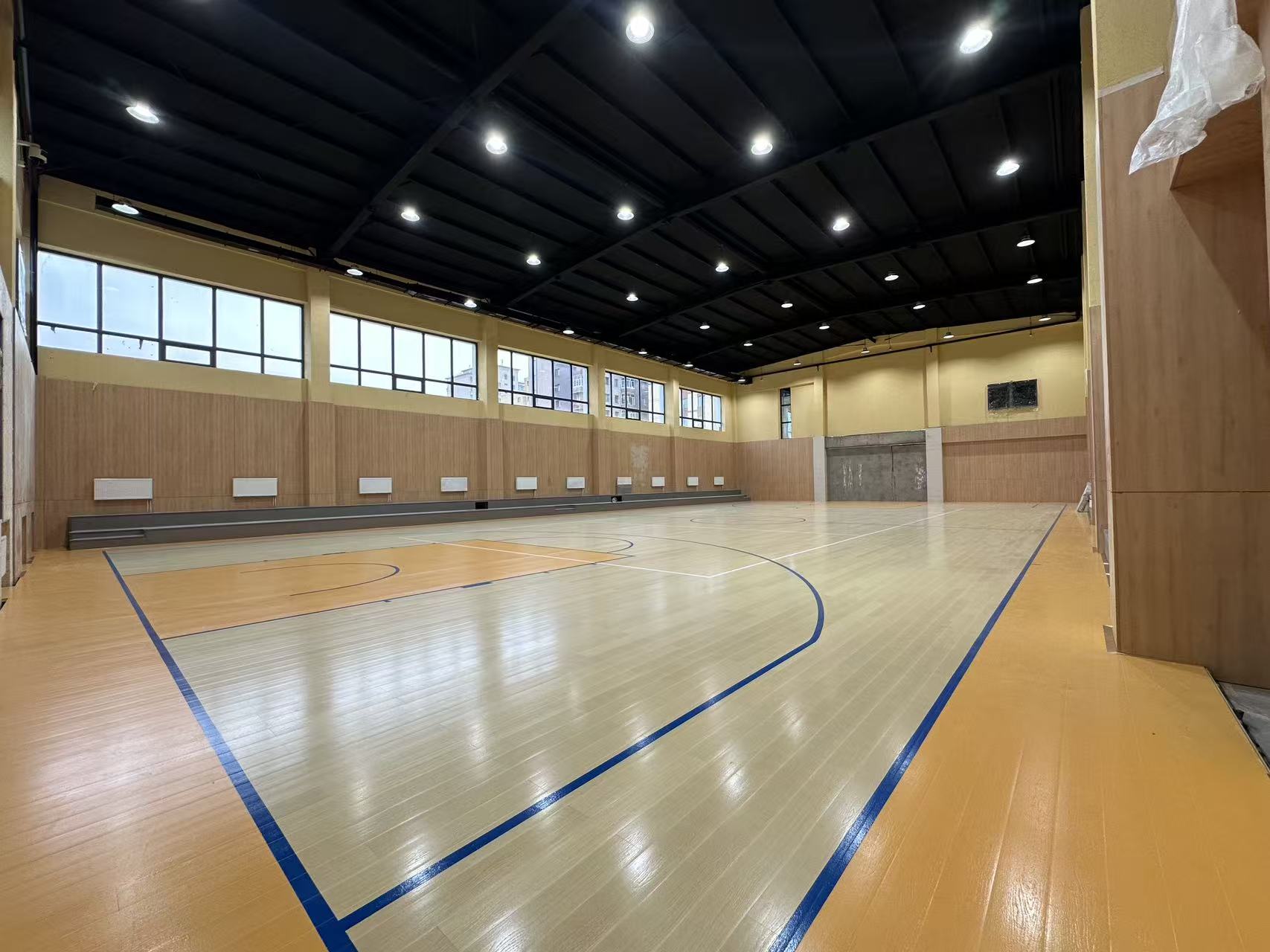 蒙古國家樂福運(yùn)動中心